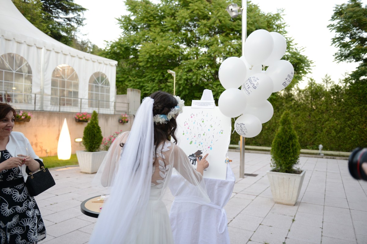 Pon tu huella makelovehappen