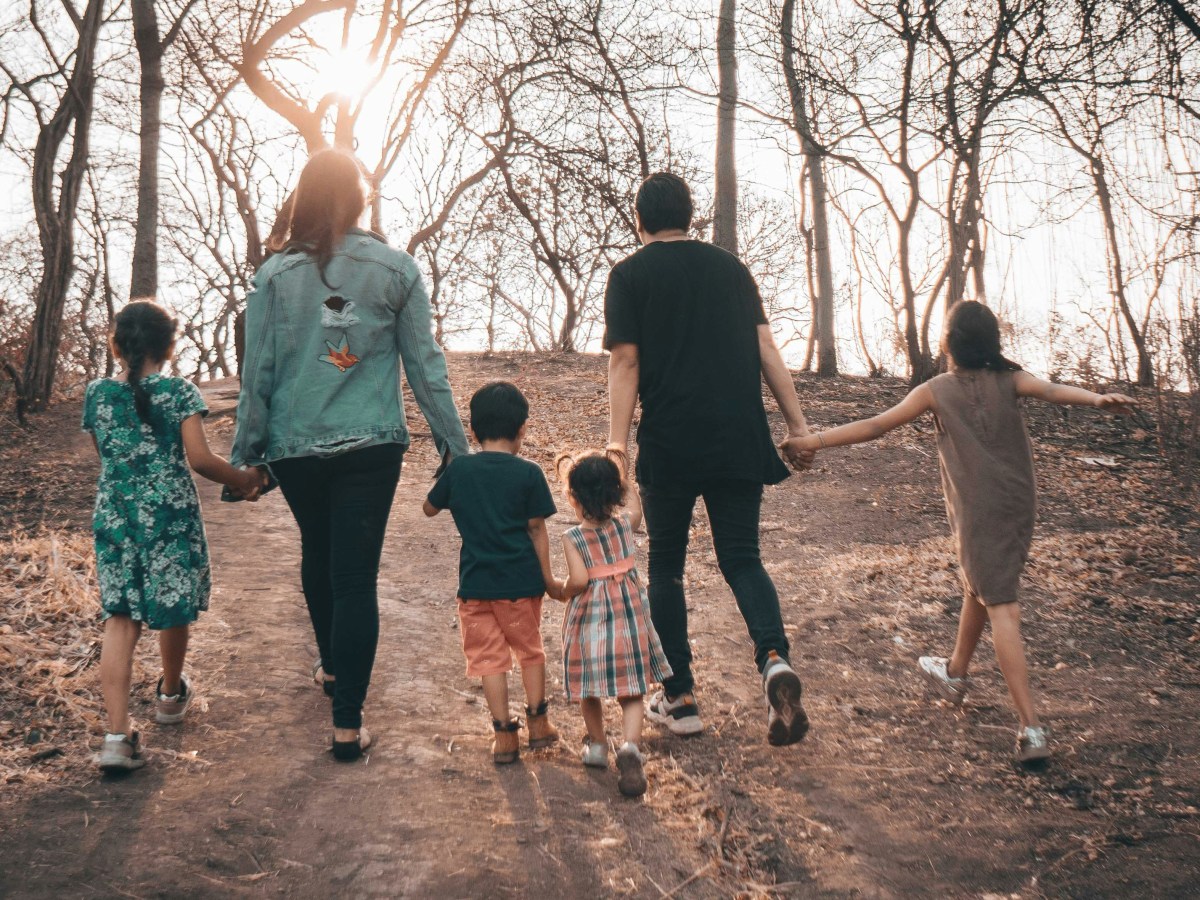 Más fuertes juntos: desafíos y unión en los años de&nbsp;crianza